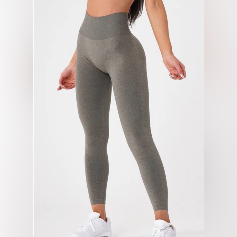 NVGTN Gray High-Waisted Leggings